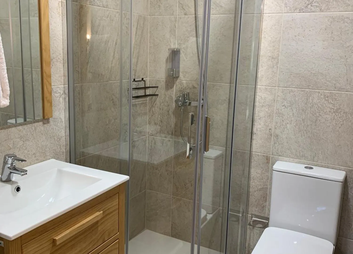 Hostal Milana Girona Guest house